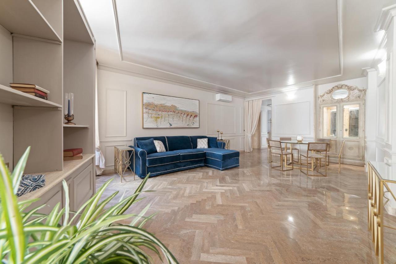 Bmga L Viapaola43 Palace Rom Exteriör bild